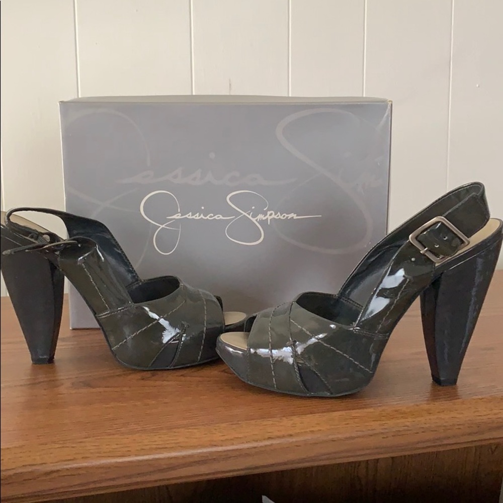 JESSICA SIMPSON MEENA STRAP SHOE